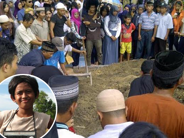 Pemain Laskar Pelangi Turut Hadiri Pemakaman Verrys ‘Mahar’ di Belitung