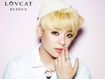 Amber f(x) Ceritakan Alasan Dirinya Selalu Berpenampilan Tomboy