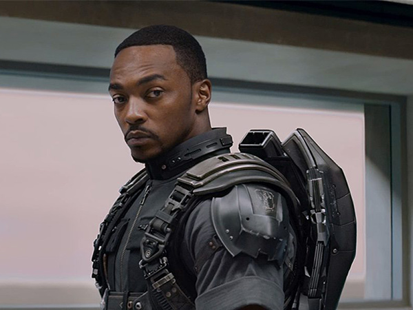 Anthony Mackie Jadi Captain Amerika Kulit Hitam Pertama