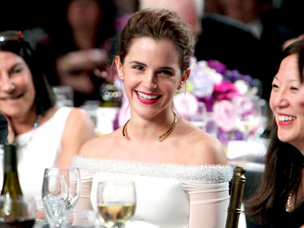 Wow, Emma Watson Dedikasikan Penghargaan ‘Britannia Award’ untuk Hamster