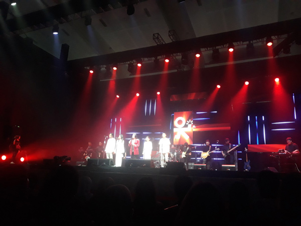 Kolaborasi Penuh Haru Yura Yunita dan 4 Sahabat Tuna Netra di Java Jazz Festival 2019