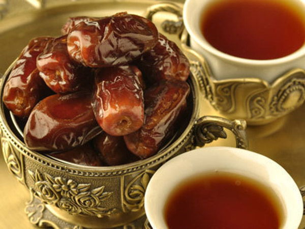Minuman Bermanfaat Air Nabeez yang Jadi Tren di Bulan Ramadhan