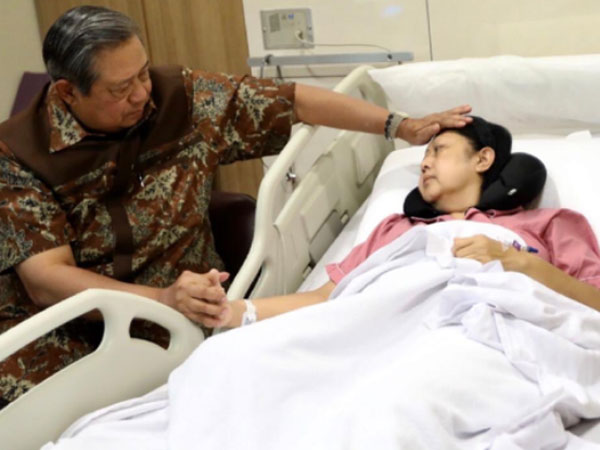 Ani Yudhoyono Meninggal Saat Berjuang Melawan Kanker di Singapura