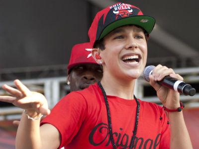 Pasca Operasi Tenggorokan, Austin Mahone Siap Comeback!