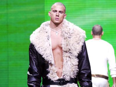 Foto: Channing Tatum Jadi Model Pakaian Aneh 10 Tahun Lalu
