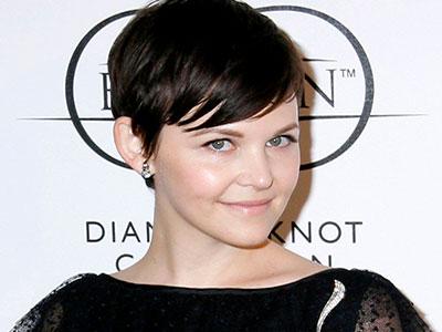 Konfirmasi Kehamilan, Ginnifer Goodwin Sembunyikan Perutnya di Lokasi Syuting Once Upon A Time