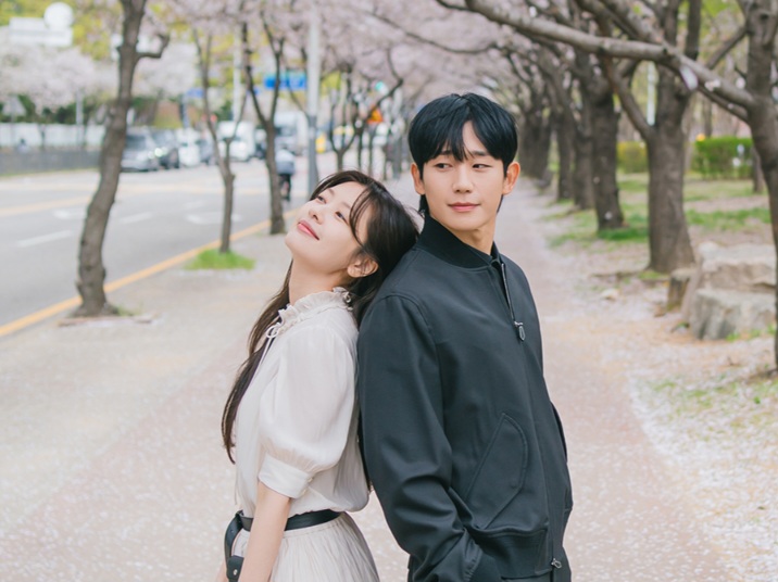 Jung Hae In dan Jung So Min Akan Terbang ke Bali untuk Pemotretan Couple