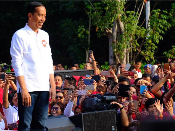 Video Viral Jokowi Ajak Relawan Siap Berantem: Ditonton yang Komplit Dong!