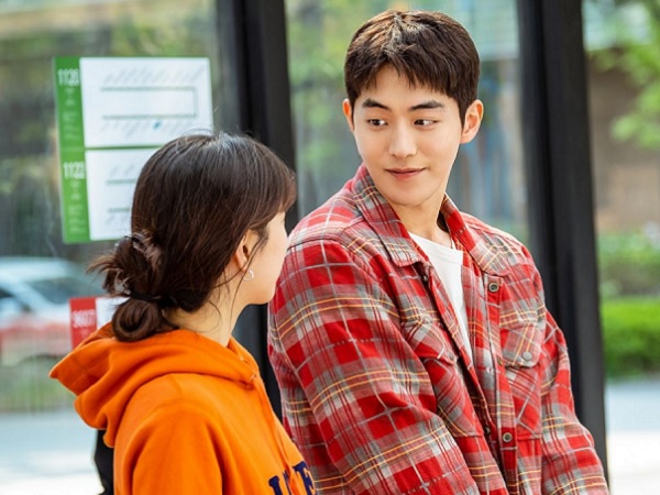 Kelihatannya Sederhana, Outfit Casual Nam Joo Hyuk di 'Start-Up' Mahal Lho