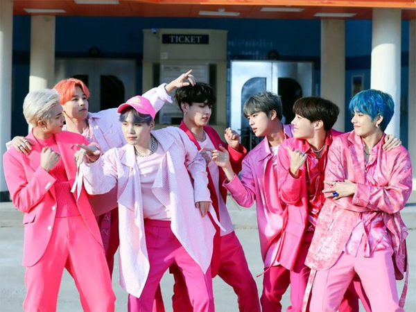 BTS 'Boy With Luv' Menjadi Lagu Korea Pertama yang Masuk Spotify Billions Club