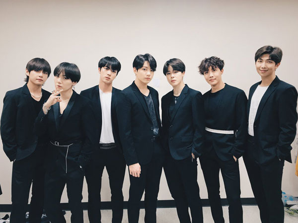 BTS Pecahkan Rekor Penjualan Album 1 Juta Kopi dalam Waktu Singkat!