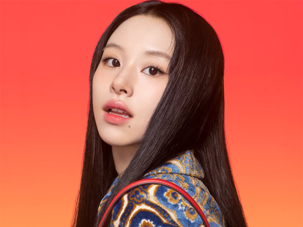 Chaeyoung Akan Absen dari Konser TWICE karena Masalah Kesehatan