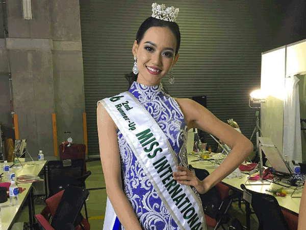 Wakili Indonesia, Felicia Hwang Raih Dua Gelar di Miss International 2016!