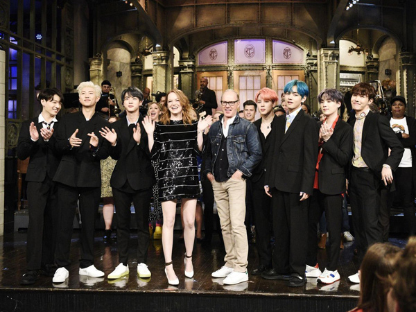 Tampil di SNL Bareng, Emma Stone Terpesona dengan BTS