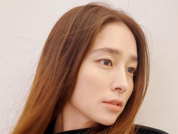 Lee Min Jung Bagikan Protret Terbaru Usai Melahirkan Anak Kedua