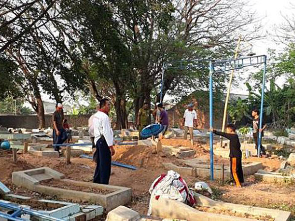 Makam Terduga Pencuri Dibakar Hidup-hidup di Bekasi Dibongkar 'Demi Kepentingan Hukum'