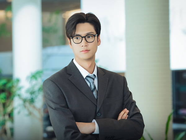 Na In Woo Tampil Berkarisma di Drama ‘Marry My Husband’