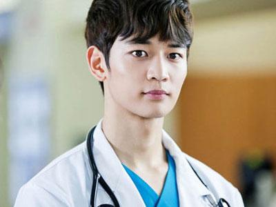 Minho SHINee Rilis Foto 'Berdarah' Sebelum Penayangan Medical Top Team