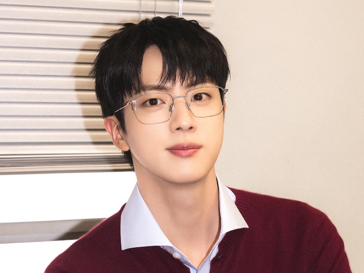 Jin BTS Umumkan Promosi Solo di The Tonight Show Starring Jimmy Fallon