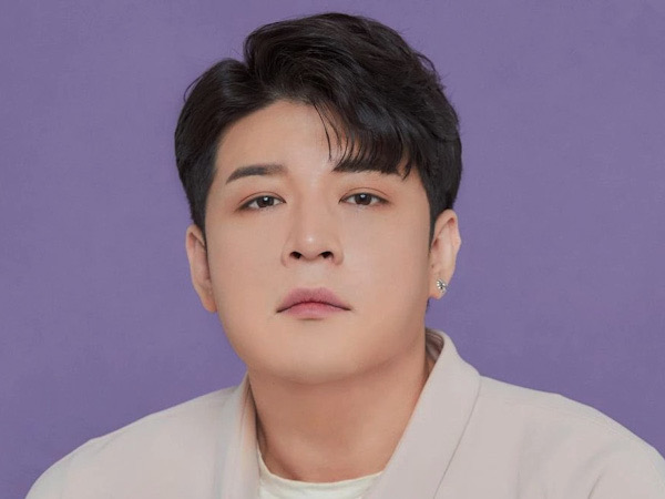 Shindong Super Junior Positif COVID-19