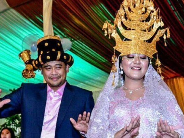 Empat Pesan Penting Jokowi untuk Pengantin di Pesta Adat Kahiyang-Bobby