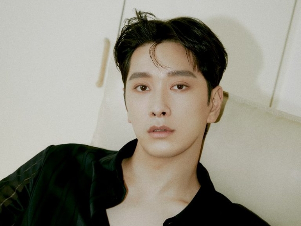 Chansung 2PM Umumkan Pernikahan, Tunangan Hamil, dan Tinggalkan JYP Tahun Depan