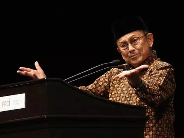 Berulang Kali Terkena Isu 'Death Hoax', Apa Tanggapan Mantan Presiden BJ. Habibie?