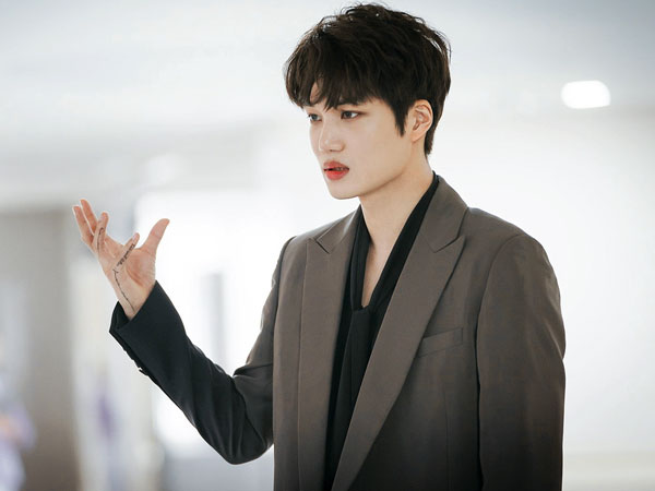 Jadi Dewa Misterius, Kai EXO Tunjukkan Kekuatan Supranatural di Drama 'The Miracle We Met'