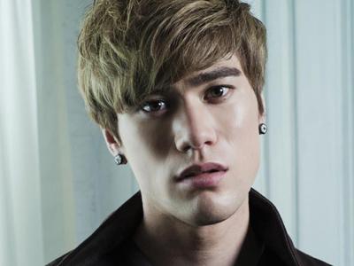 Sam Carter Sakit, Konser Lunafly Diisukan Batal?