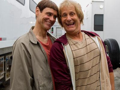 Jim Carey dan Jeff Daniels Reuni dalam Sekuel Dumb and Dumber