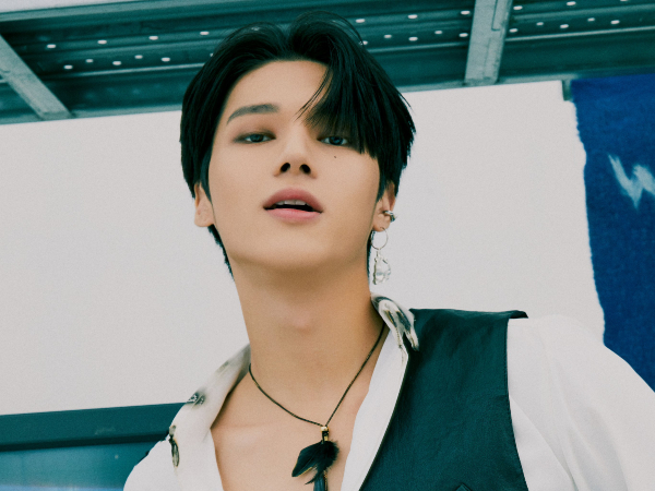 Wooyoung ATEEZ Cedera Saat Konser di Madrid