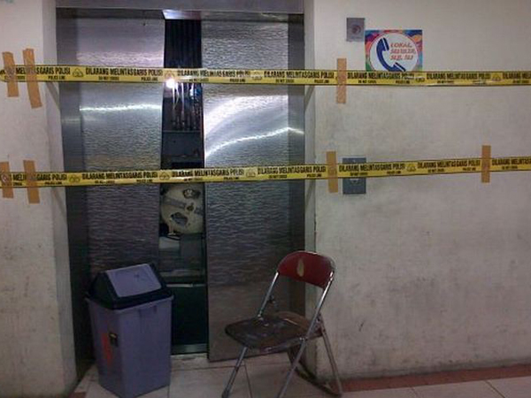 Lift Gedung Arcadia Pasar Minggu Terjun Bebas, 1 Orang Dinyatakan Tewas