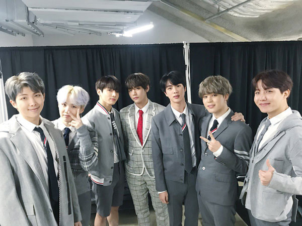 BTS Jadi Satu-satunya Artis Asing di Jepang yang Raih Sertifikat 'Double Platinum'