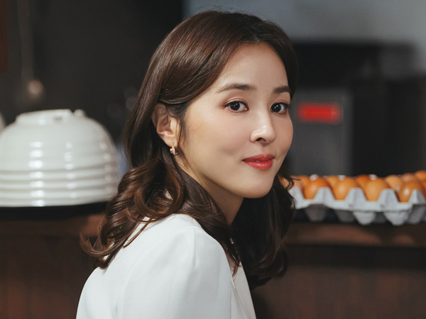 Han Hye Jin Bicarakan Karakternya yang Seperti Burung di Drama 'Divorce Attorney Shin'