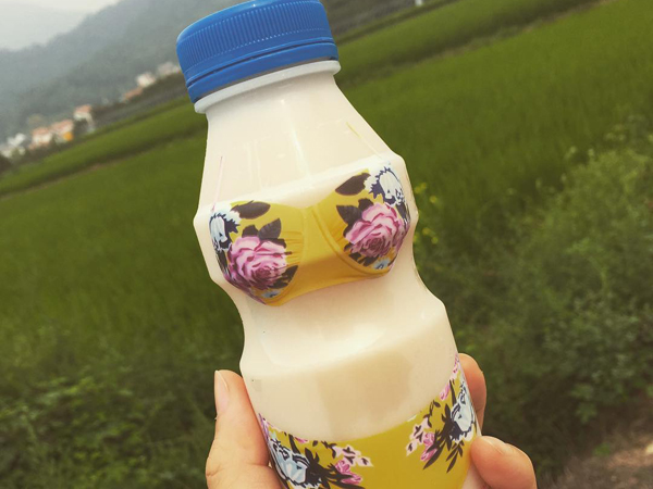 Rayakan Musim Panas, Minuman Ringan di Korea Selatan Ini “Pakai Bikini”!