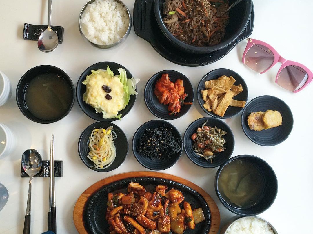 Santap Masakan Tradisional Korea di Restoran Makan Itaewon Ini, Dijamin Halal!