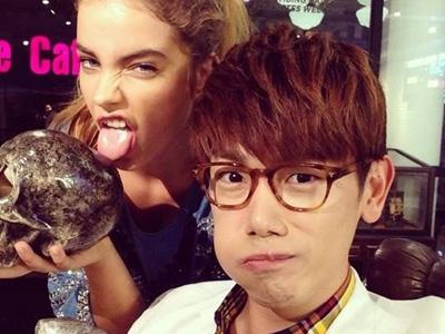 Wow, Eric Nam dan Barbara Palvin Sempat Tukaran Nomor HP?