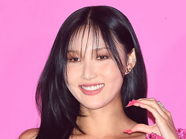 P NATION No Komen Soal Asmara Hwasa MAMAMOO