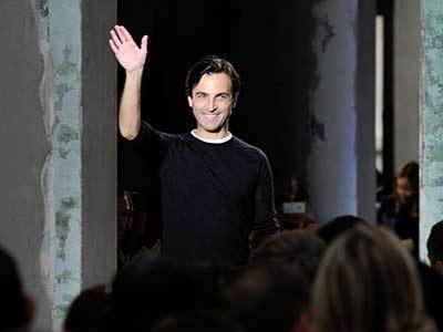 Siapakah Pengganti Marc Jacobs di Louis Vuitton?