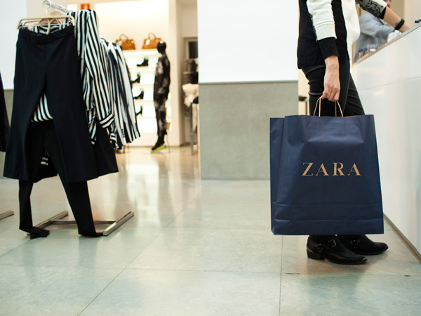 Ganti Logo Baru, ZARA Jadi Bahan Olokan Netizen