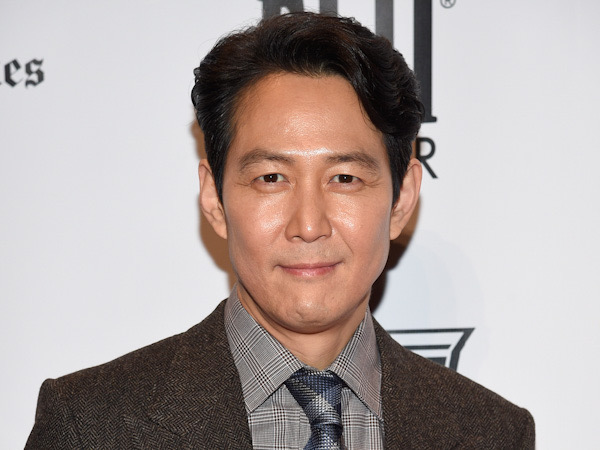 Diboikot Netflix, Lee Jung Jae Absen dari Acara Penghargaan Golden Globes