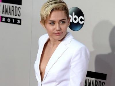 Duh Kasihan! Ulang Tahun, Rumah Miley Cyrus Malah Kemalingan