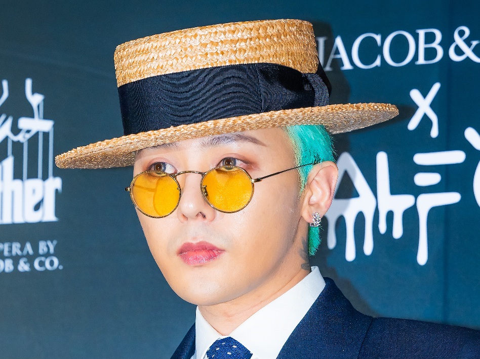 Kolaborasi dengan KAIST, G-Dragon Jadi Penyanyi Korea Pertama yang Musiknya Dikirim ke Luar Angkasa
