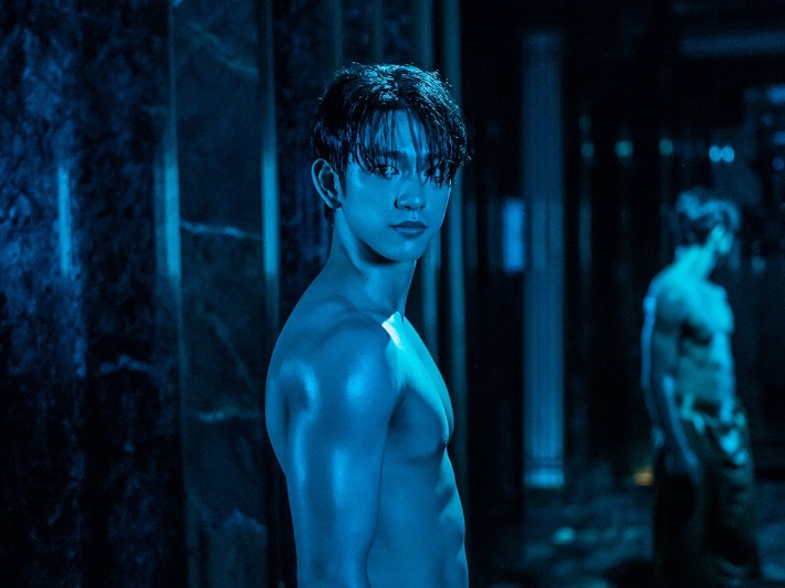 Park Jinyoung Ungkap Alasan Pilih Film 'Hi.5' Sebagai Tantangan Peran Villain Pertamanya