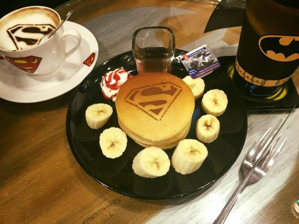 DC Comics Super Heroes Cafe, Kafe Unik Bagi Pecinta Karakter Super Hero