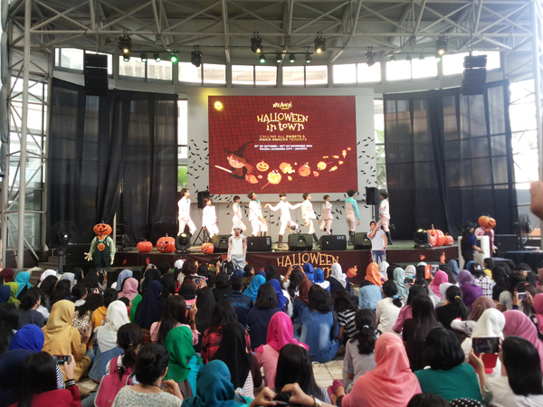 Wow, Hari Ketiga ‘Dreamers Market Halloween In Town' Pecah dengan Teriakan Para K-popers!