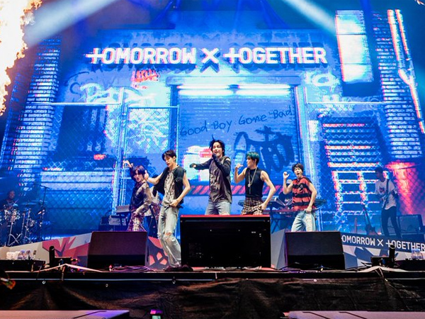 TXT Jadi Grup K-Pop Pertama yang Tampil di Panggung Lollapalooza