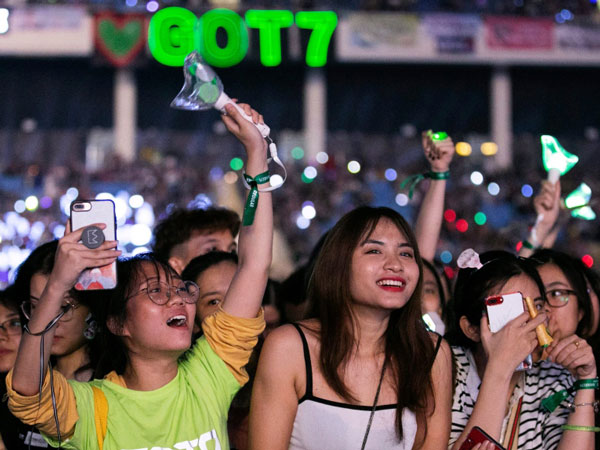 Fandom K-Pop Generasi Sekarang Dinilai Lebih Tertib