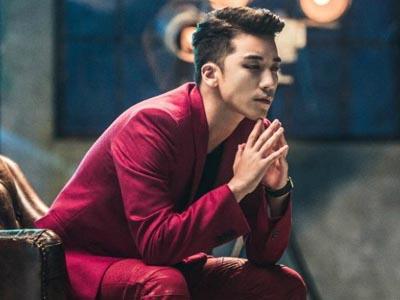 Seungri Big Bang Lebih Pilih Putusin Cewek Via Telepon?