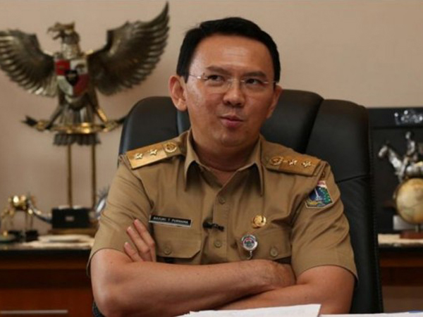 Tak Dikembalikan, Ini yang Dilakukan Ahok Saat Diberi Jam Tangan Miliaran Oleh PNS